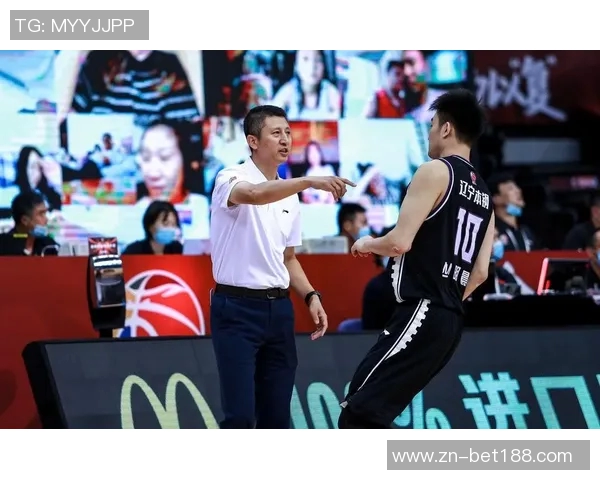 卢指导谈球员融入期待保持本色不改变打法的理念与实践