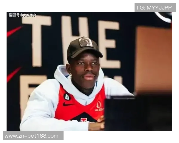 德天空报道门兴与尤伦迪奇接触施罗德仍为首选教练人选