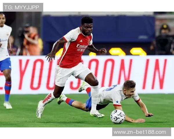 蒙彼利埃15岁中锋默格南晋升U19梯队阿森纳巴萨均表现出浓厚兴趣