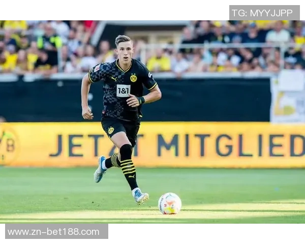 马特乌斯建议拜仁若失去于帕应关注多特后卫施洛特贝克引援