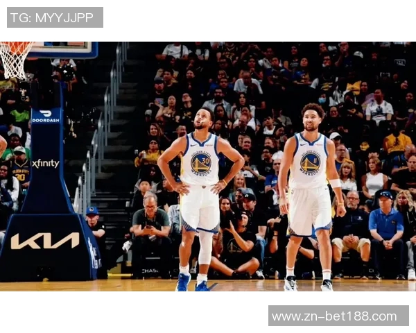 四人得分20展现团队篮球魅力库里期待继续打出精彩表现