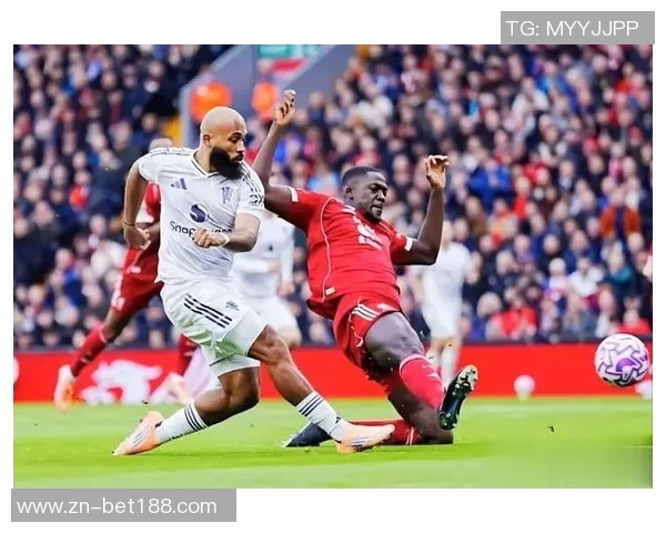 曼联赛季初预期排名第4却跌至第14成为英超最大失落球队