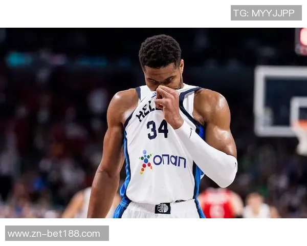 维金斯称赞鲍威尔为热火队的完美拼图场内外表现均令人赞叹 维金斯称赞鲍威尔为热火队的完美拼图场内外表现均令人赞叹