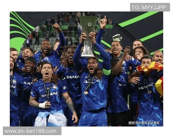 凯塞多荣获全场最佳奖杯队友帕尔默称赞其为传奇球员