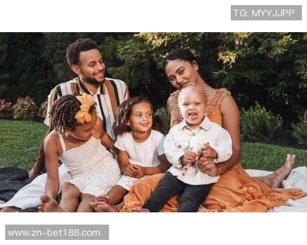 库里开酒吧引发热议阿耶莎透露对威士忌情有独钟的理想伴侣