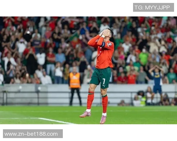 C罗在胜利打入第三球后与对方门将互动和解引发热议